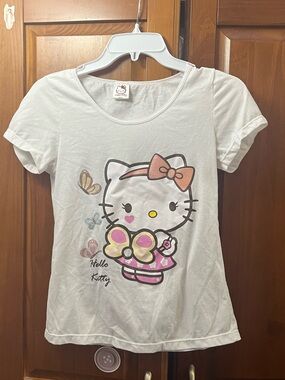 Hello Kitty Butterfly Tee